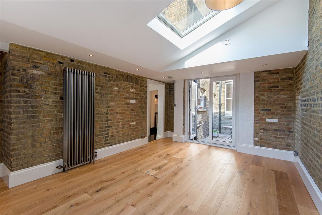 Property photo 2 of 15 32441_Hi-Res(4).Jpg