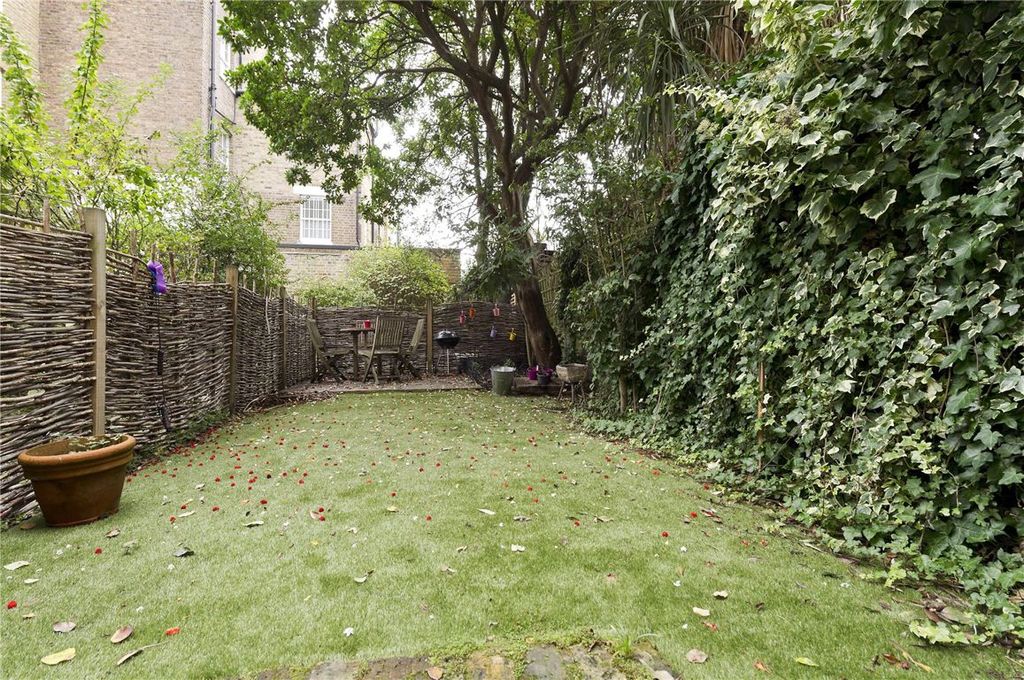 Property photo 3 of 7