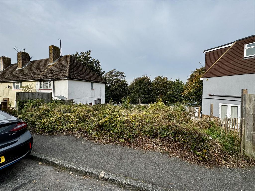 Property photo 1 of 3 Tempimagejdbog8.Jpg