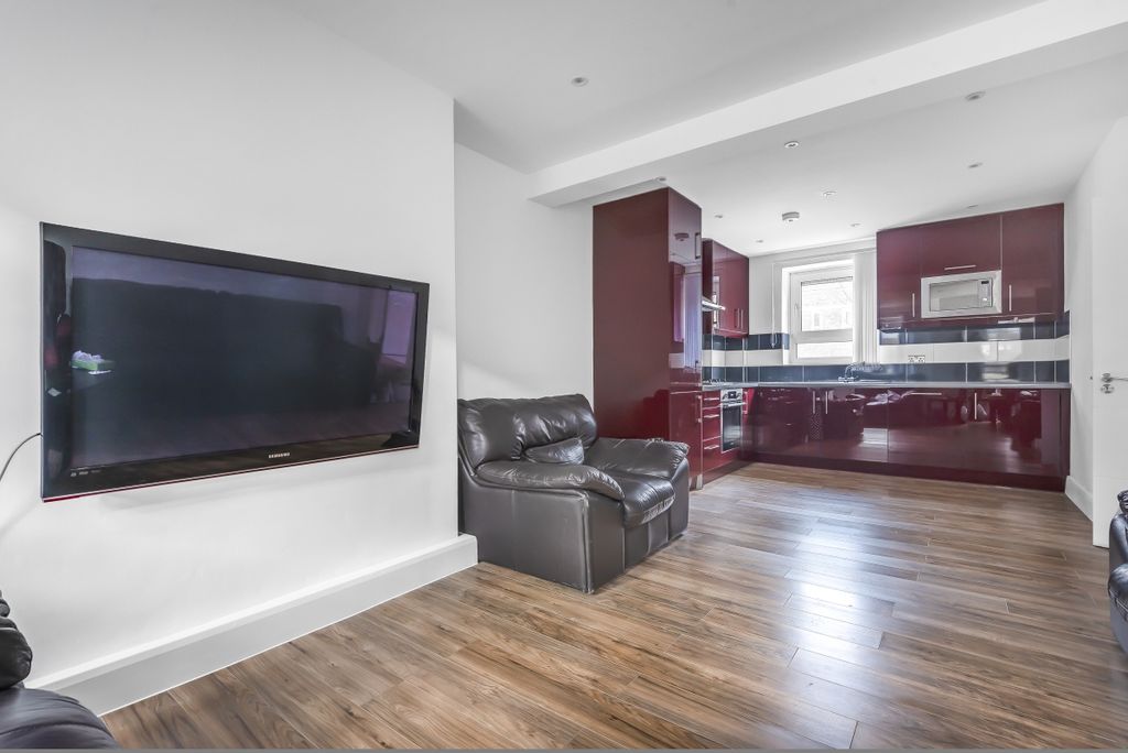 Property photo 2 of 7 449650 (1)