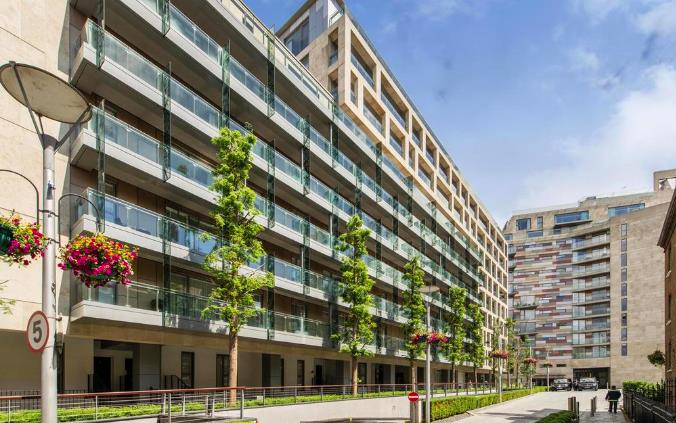 Property photo 1 of 9