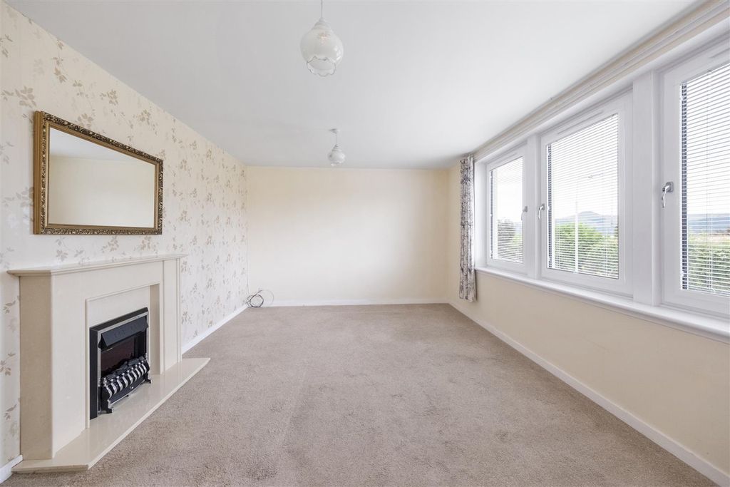 Property photo 2 of 29 1-19.Jpg