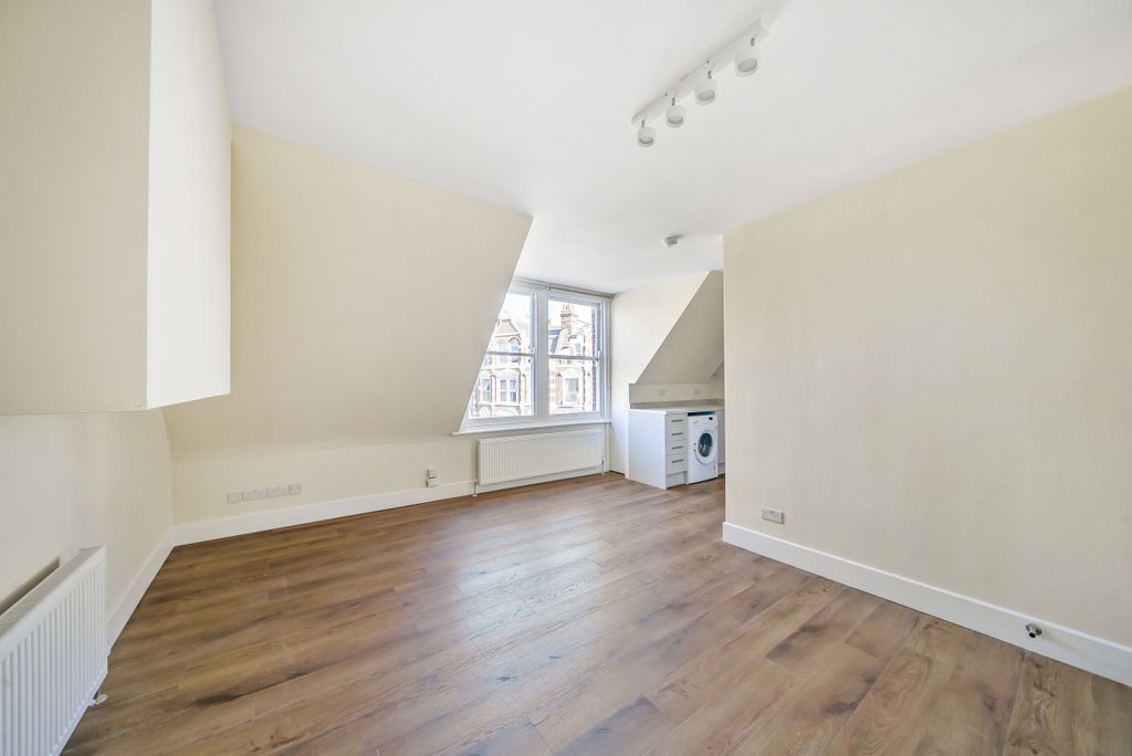 Property photo 2 of 5 1168647 (1)