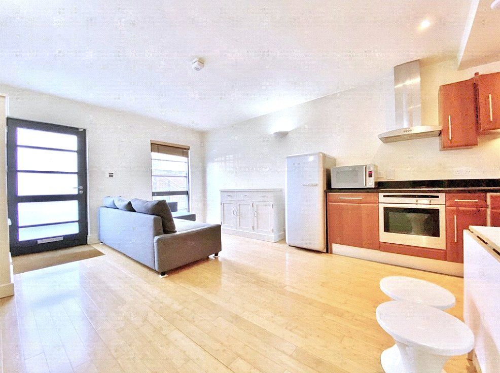 Property photo 1 of 6 Reception Room