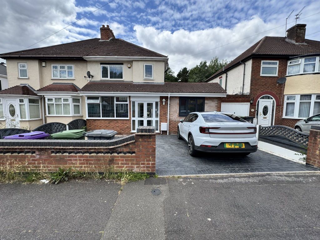 Property photo 1 of 32