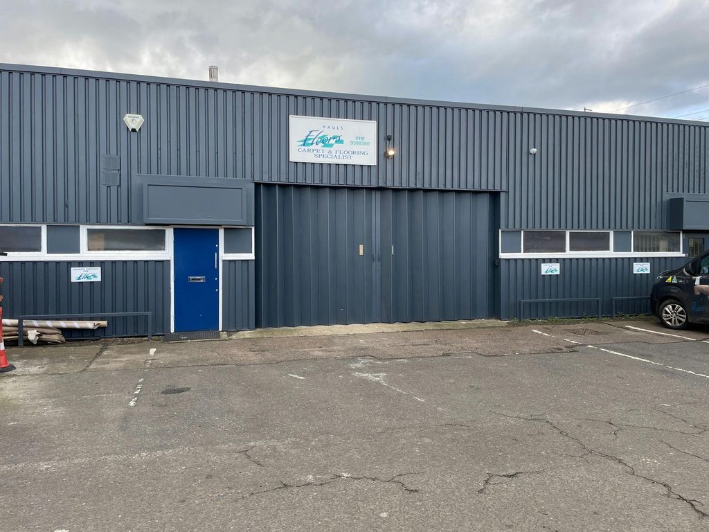 Property photo 1 of 9 Unit 4 The Portman Centre - 3.Jpg