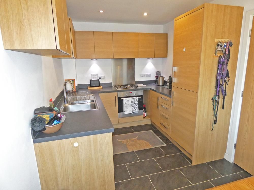 Property photo 3 of 34 2285Kit.Jpg