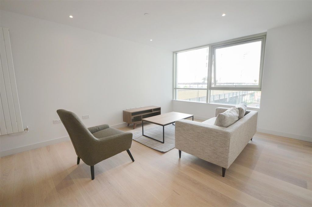 Property photo 1 of 6 Corsair House