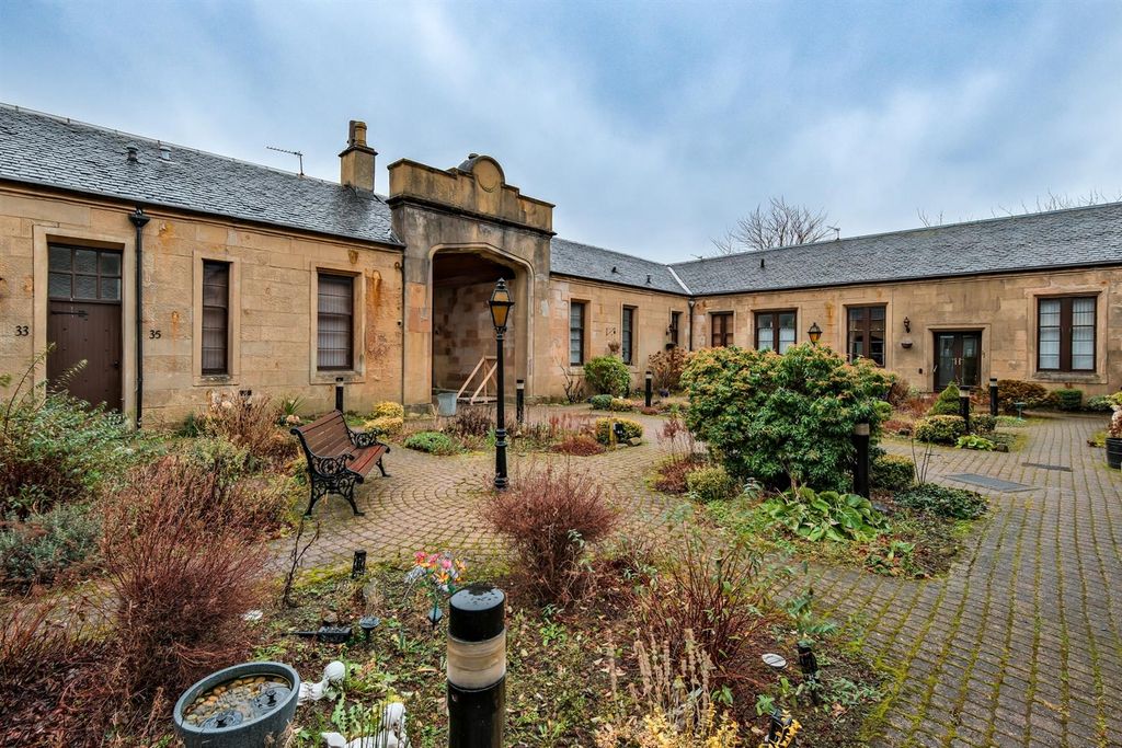 Property photo 3 of 43 009-29 Banchory Road, Wishaw.Jpg