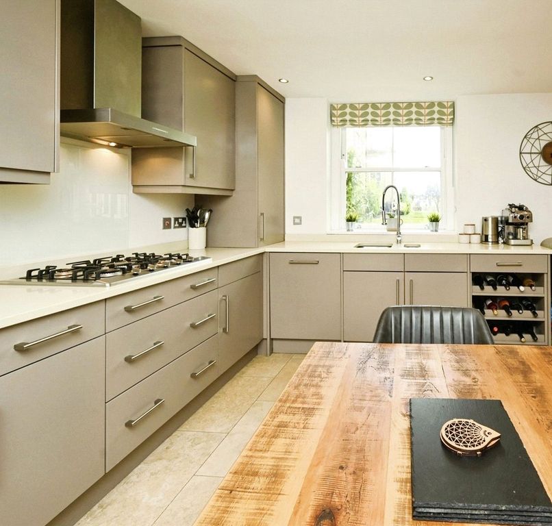Property photo 2 of 19 Kitchen-Dinin