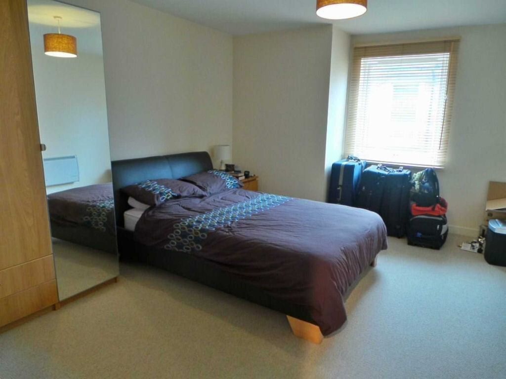 Property photo 3 of 12