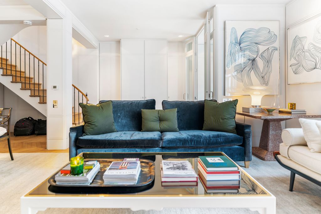 Property photo 3 of 23