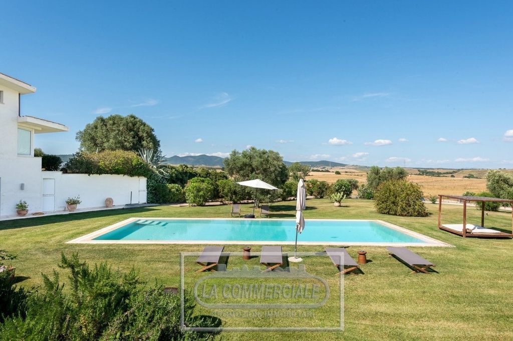 Property photo 2 of 26 <Alttext/>