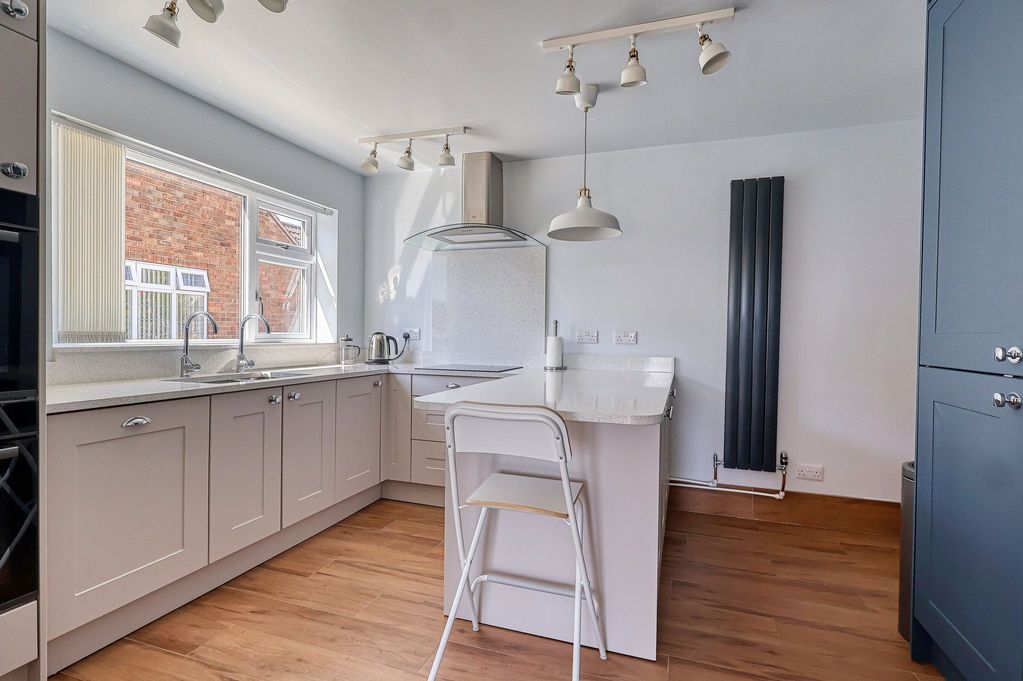 Additional image 8 of 3 bed detached bungalow for saleNeap House Road, Scunthorpe DN15