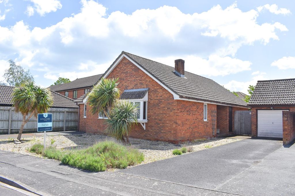 Property photo 1 of 13
