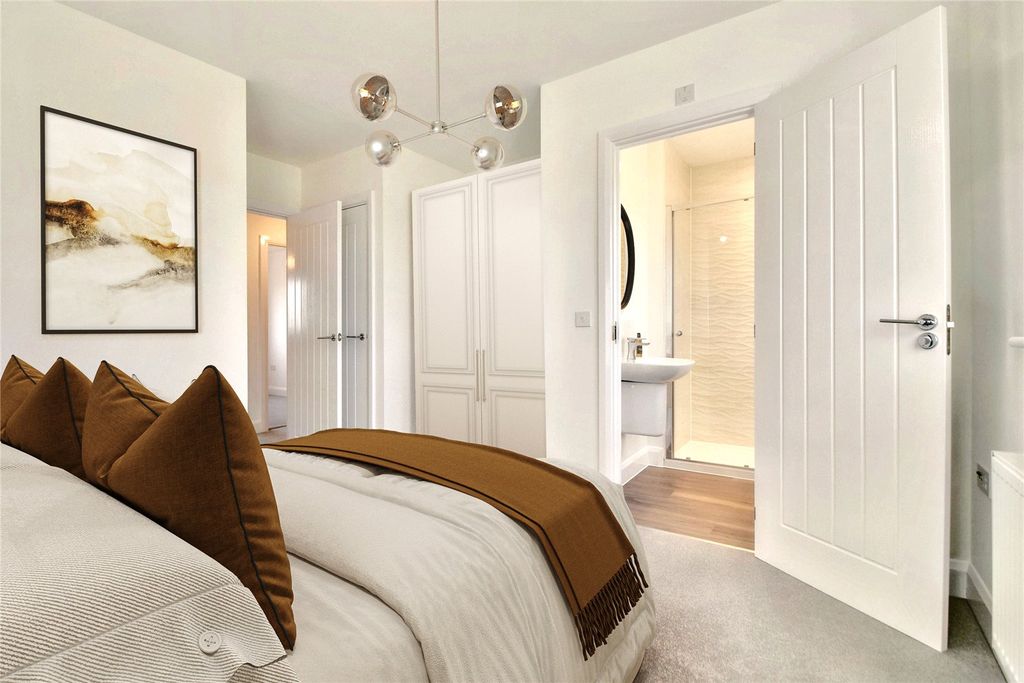 Property photo 3 of 11 Example Hazel