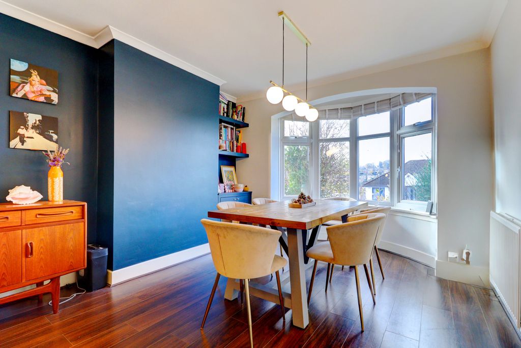 Property photo 3 of 11 Picture No. 10