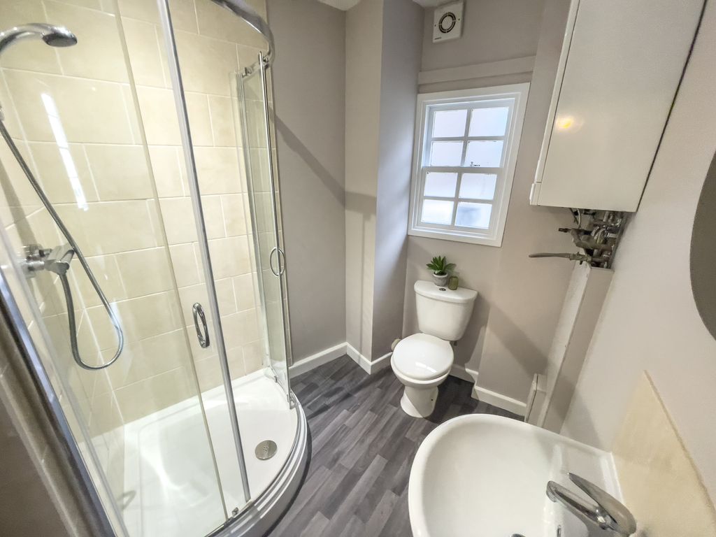 Property photo 3 of 5 Img_2500 (1)