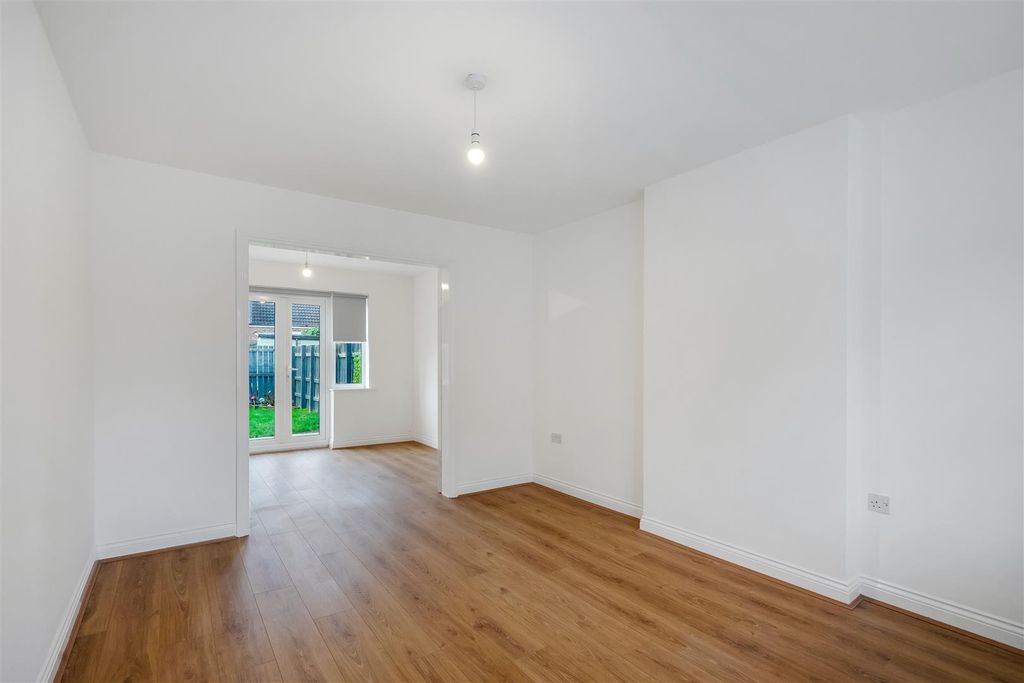 Property photo 3 of 14 Dsc01475.Jpg