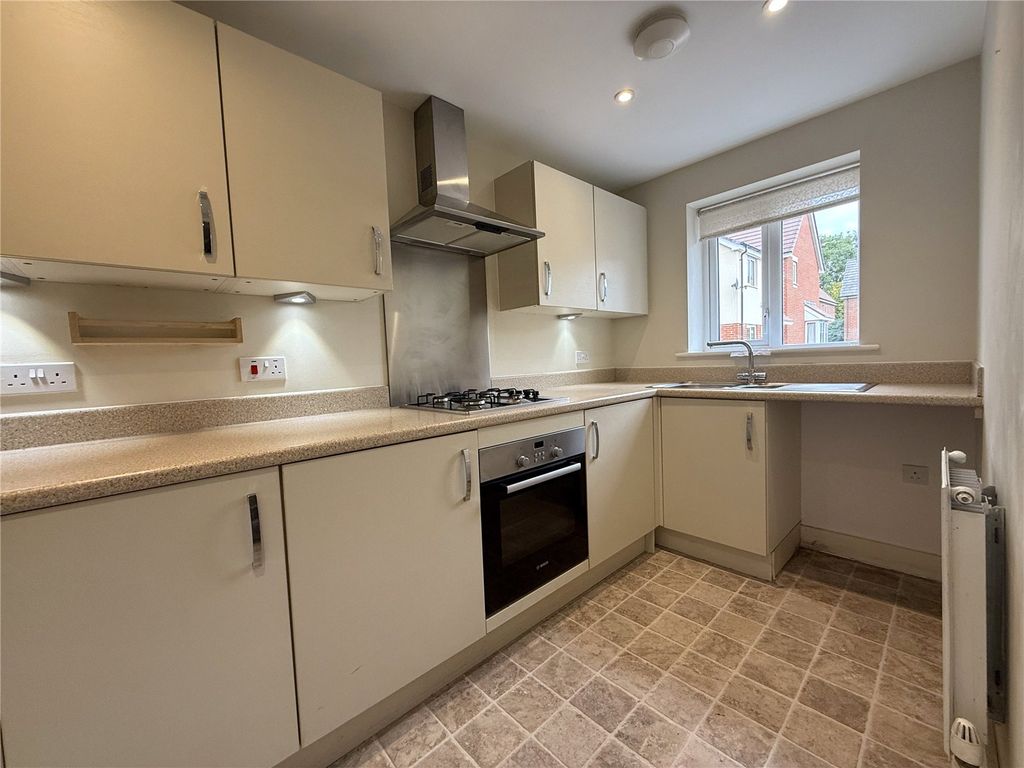 Property photo 2 of 13 Picture No. 31