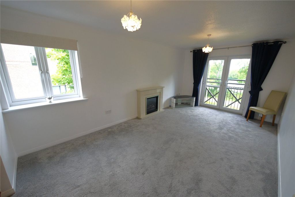 Property photo 2 of 11 Picture No. 02