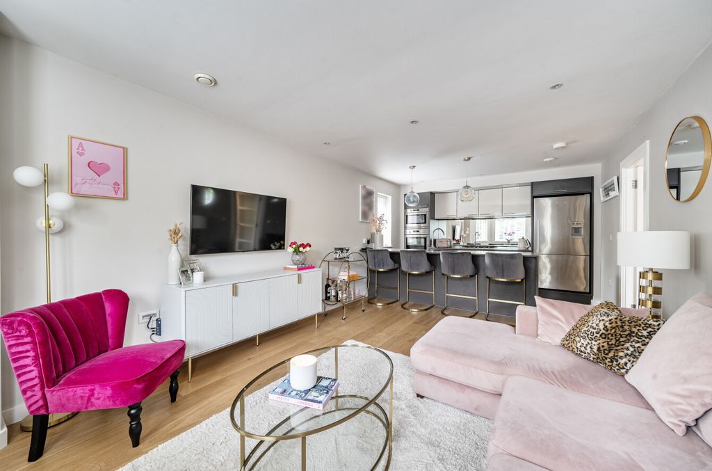 Property photo 1 of 19 1457837-8-6A01A41...
