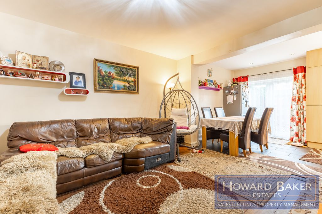 Property photo 1 of 24