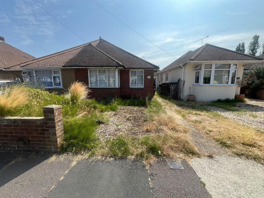Property photo 1 of 7 Front.Jpg