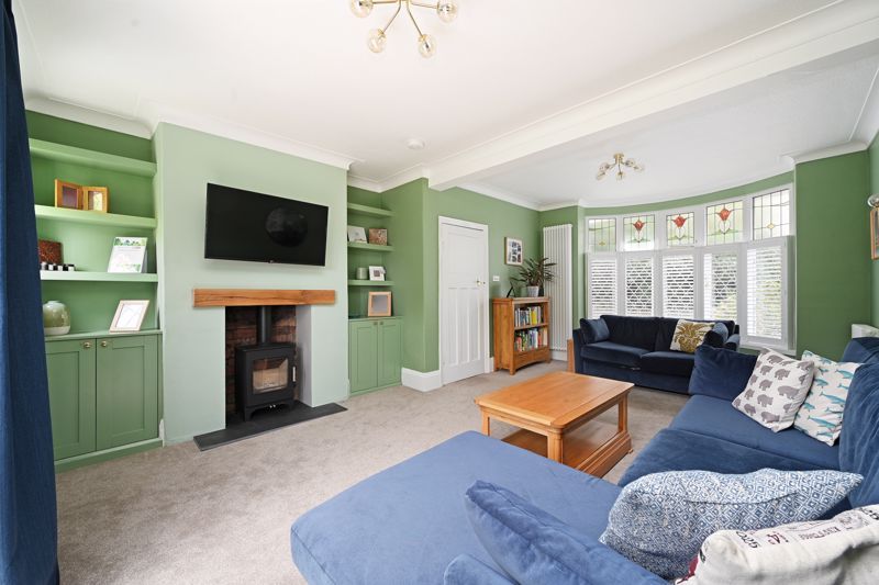 Property photo 2 of 40 Living Room