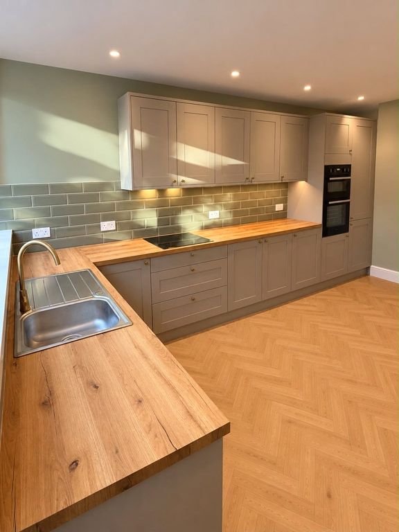 Property photo 1 of 18 Kitchen/Diner