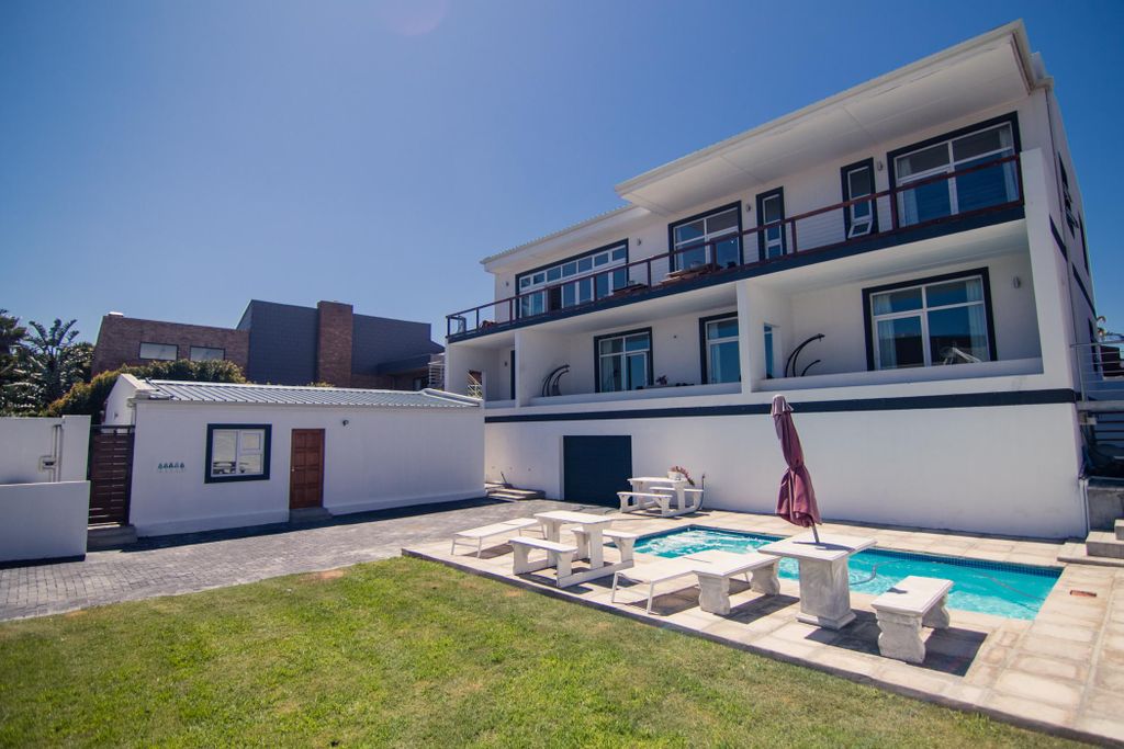 Property photo 1 of 38 1TV1707467