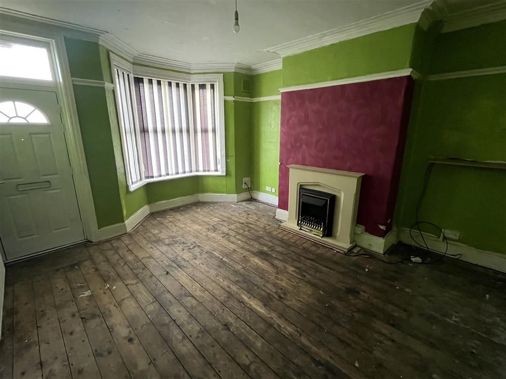 Property photo 3 of 12