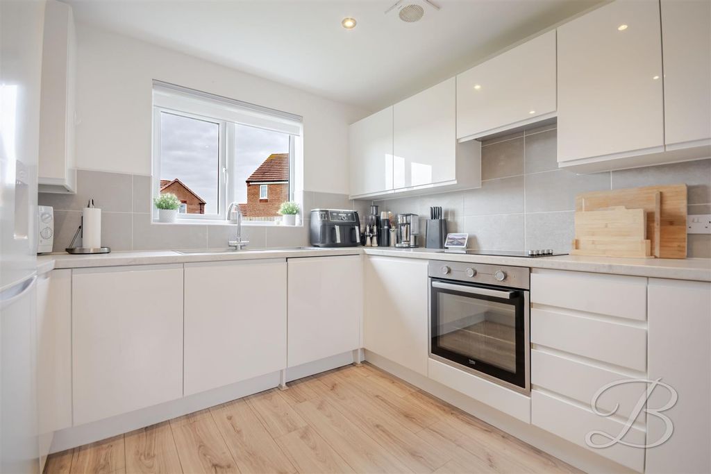 Property photo 2 of 32 Ccltd-5.Jpg