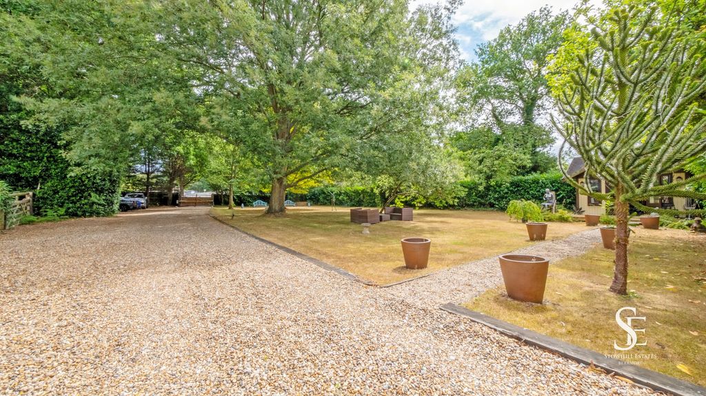 Additional image 33 of 5 bed property for saleOld Wokingham Road, Wokingham RG40