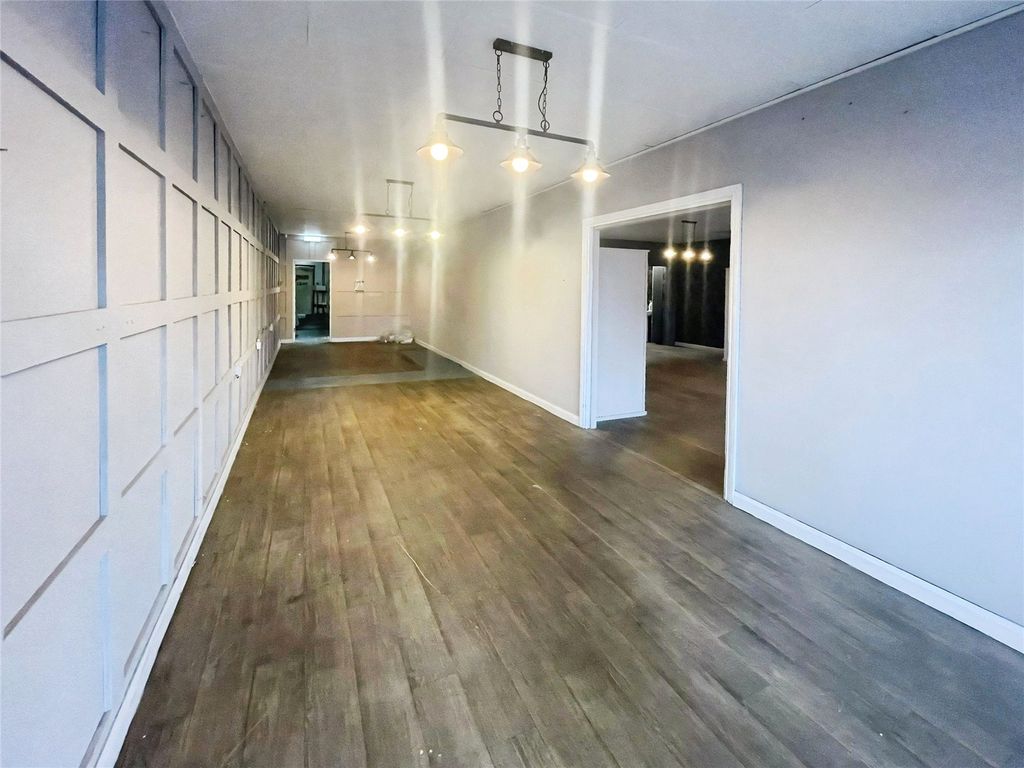 Property photo 2 of 4 Picture No. 07