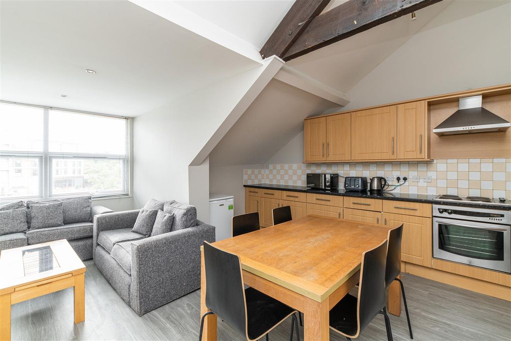 Property photo 2 of 16 Edit-1517.Jpg