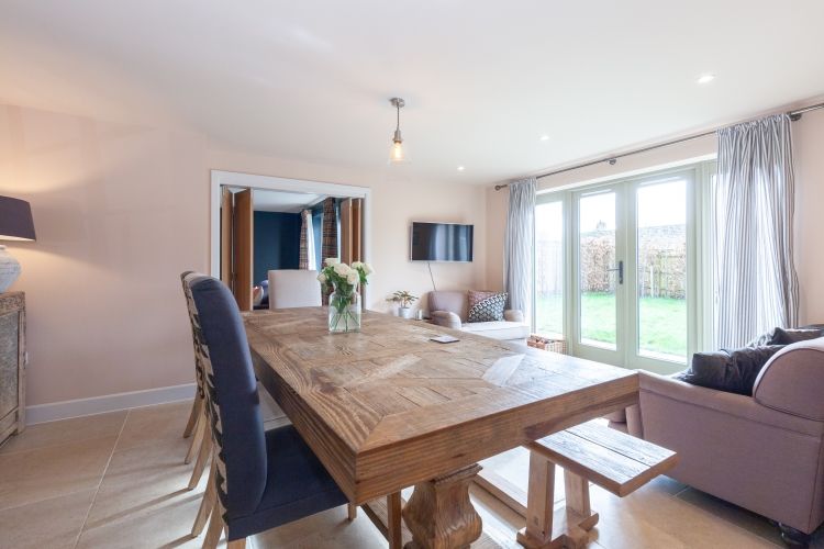 Property photo 3 of 9 247615