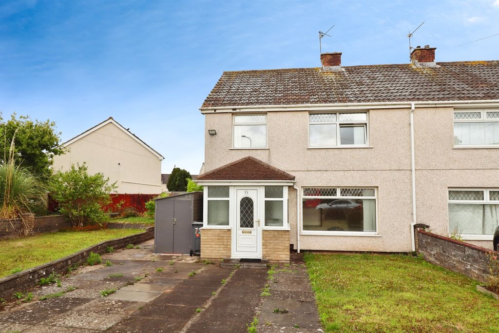 Property photo 2 of 17
