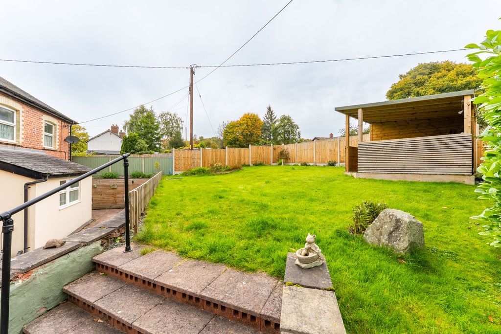 Property photo 2 of 53