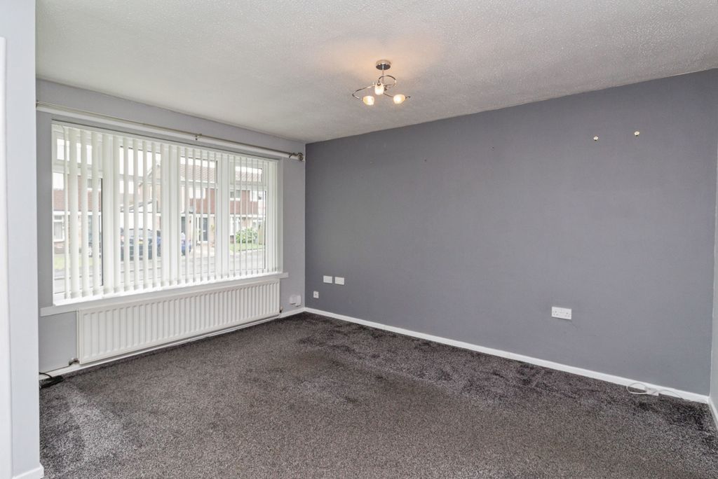 Property photo 3 of 15 Pbox-Img.Jpg