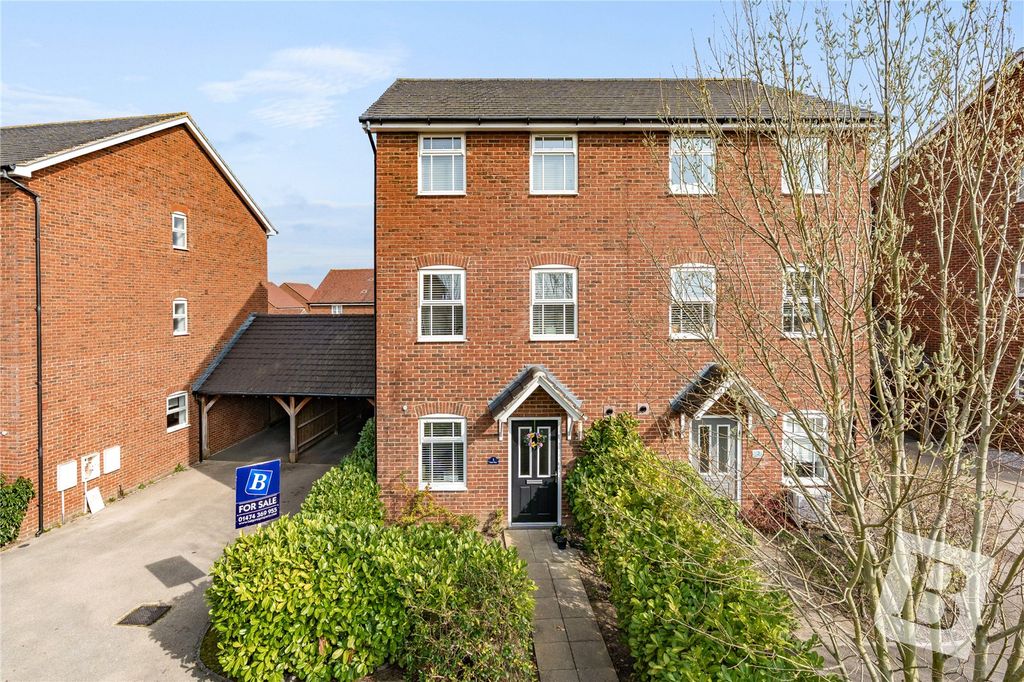 Property photo 1 of 28 Front