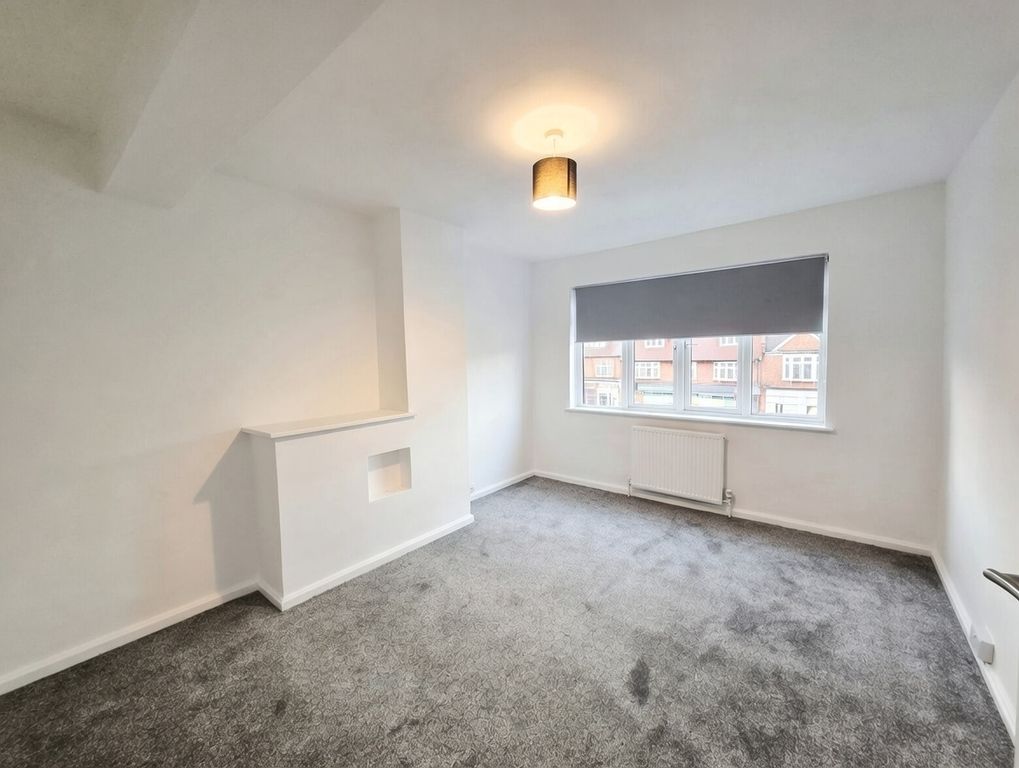 Property photo 3 of 7 Photo 2