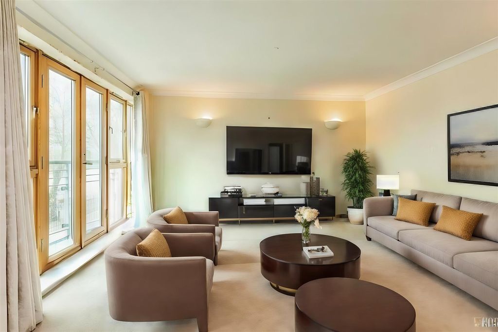 Property photo 3 of 14 Virtual Staging Ai - 1773_CLI108914_Img_12_0000_Ma