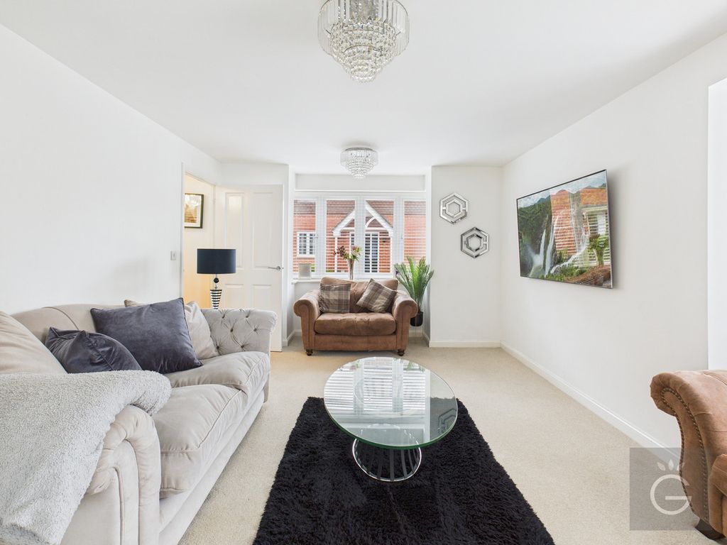 Property photo 3 of 16