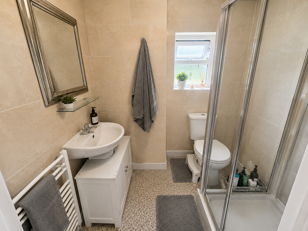Property photo 3 of 5