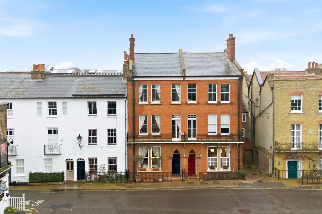 Property photo 1 of 18 Picture No. 03