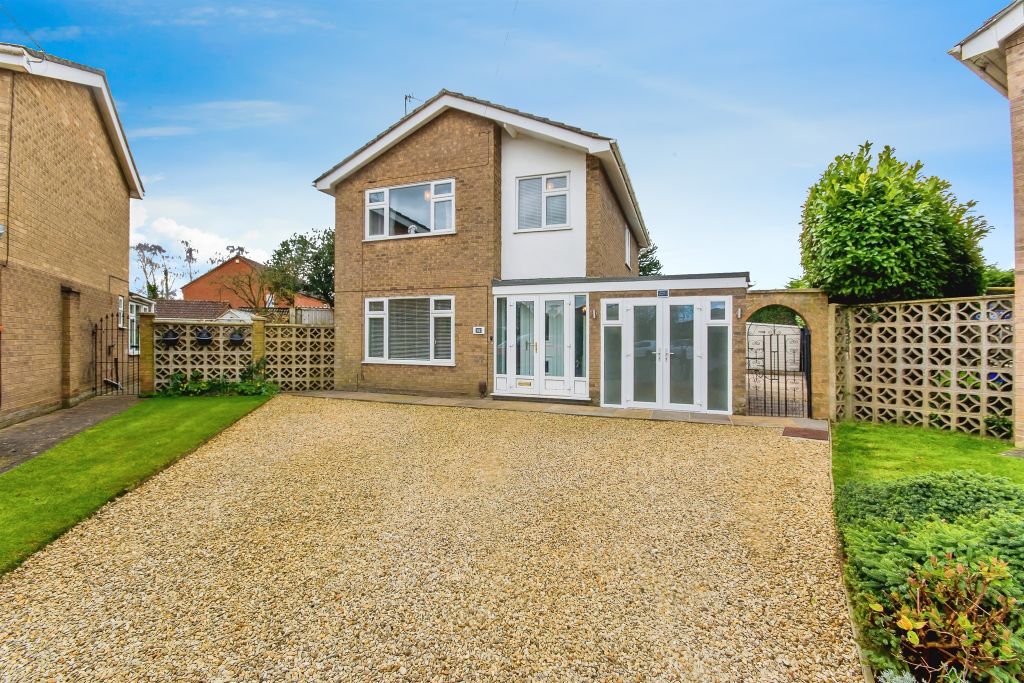 Property photo 1 of 34