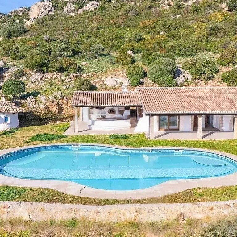Property photo 1 of 14 Elegant Villa In Porto Cervo, Sardinia