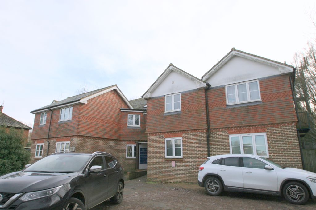Property photo 1 of 8 Img_0052