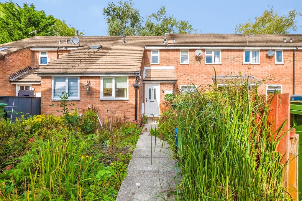 Property photo 1 of 13